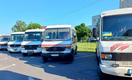 Нетішинська громада закупила для потреб ЗСУ ще 11 автобусів