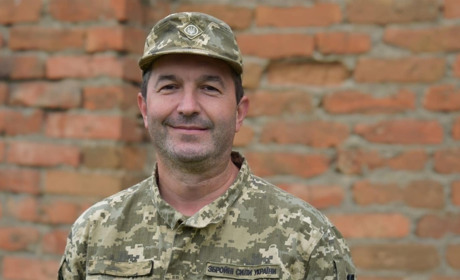 "Зрадів можливості служити в одній з кращих бойових бригад": як журналіст потрапив у "тридцятку"
