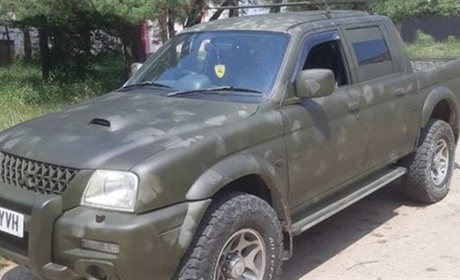 Чергове авто для наших захисників