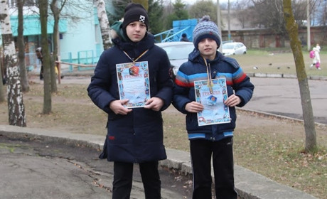Юні плавці з Вараша – призери відкритого чемпіонату області з плавання