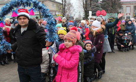 Як у Сватовому пройшло “Свято Коляди”: відео від Сватове.City 