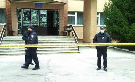 Підозра про замінування: у Гадяцькому ліцеї №4 евакуювали 850 осіб