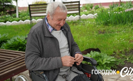 Старіти — не означає залишатися на самоті. Як у Городоцькій громаді дбають про людей поважного віку