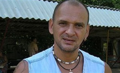 З лаборантів - у колаборанти: працівник школи №9 з Нової Каховки заочно отримав 9 років