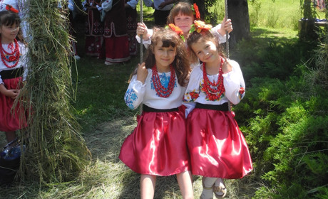 Переяславці гучно відсвяткували Трійцю. Сотні відвідувачів гуляли у музеї просто неба