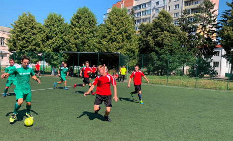 Жмеринчани взяли участь у змаганнях з міні футболу на спортивних іграх в місті Бар