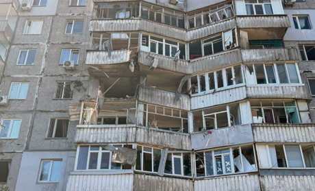 На Херсонщині армія рф завдала ударів по житлових кварталах, критичній та соціальній інфраструктурі