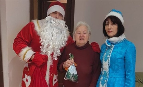 Виїхала лише тоді, коли жити в будинку стало неможливо: історія мешканки Волноваського району