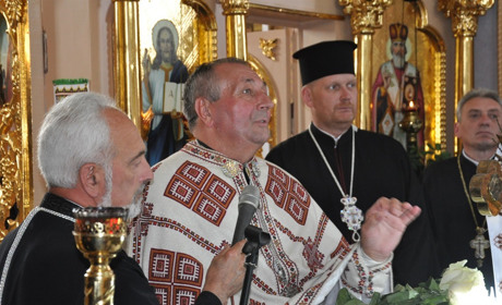 Чотири з половиною десятка літ у Божому винограднику: парох з Чортківщини відзначив славний ювілей