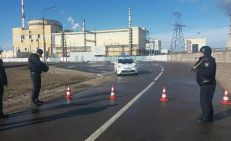 Невідомий чоловік «замінував» Рівненську АЕС та Рівненський аеропорт. Вимагав приїзду президента 