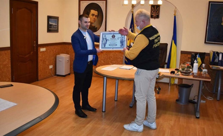 У Переяславі зареєстрували національний рекорд. Віталій Коцур – наймолодший ректор в Україні