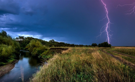 Синоптики Сумщини 18 липня прогнозують грозу