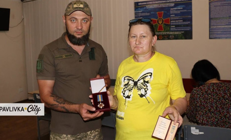 Орденом «За мужність» ІІІ ступеню посмертно нагороджено Дмитра Плюту