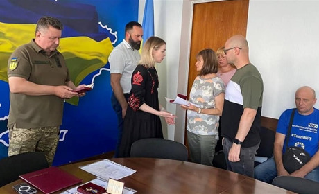Захисника зі Сміли посмертно нагородили відзнакою Президента України