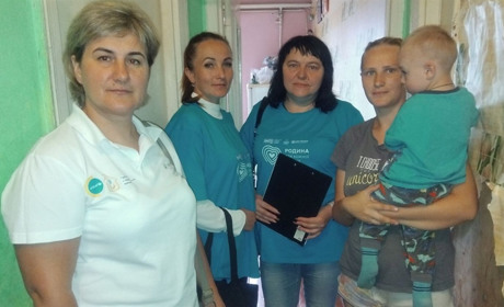 У Звягелі проводять "домашні візити" до сімей, у яких виховуються діти від 0 до 3 років