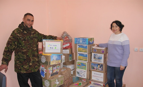 Учні шкіл Калинівського району підготували подарунки українським військовим