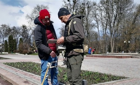 У Гадячі шукають підземні ходи