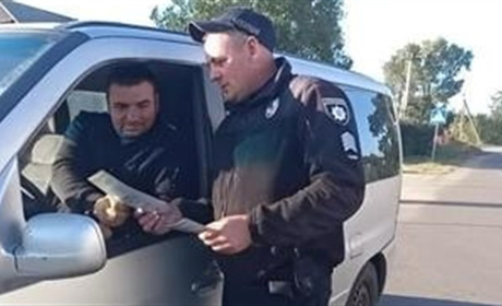 Як не розгубитися, якщо запідозрили у співрозмовнику шахрая: поліція
