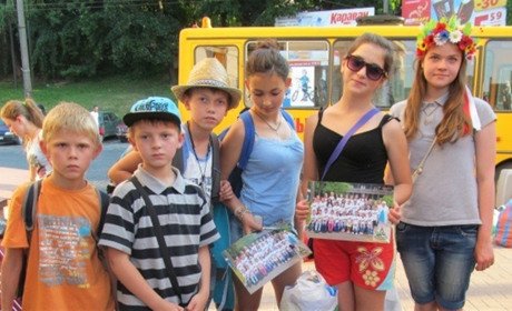 Діти з Луганщини зможуть відпочити у таборах Латвії. Як записатися