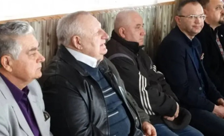 Заслужений журналіст із Каховки Володимир Менисенко працює на окупантів