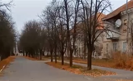 У Новій Каховці відновили електрику і шукають безгосподарне майно