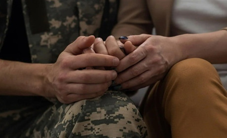 Будь поряд: як підтримати родини, в яких близькі люди перебувають на фронті