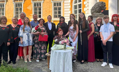 Коли музика торкає душу: незабутній благодійний вечір провели у садибі-музеї «Самчики»