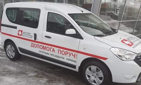 Миколаївська ОТГ отримала автомобіль для сімейного лікаря