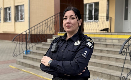 Офіцер служби освітньої безпеки надала домедичну допомогу вчительці