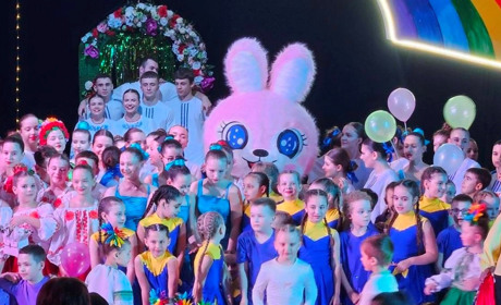 В кожному виступі "Веселки" відчувається майстерність перевірена часом