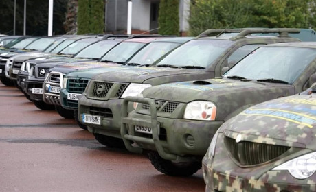 16 позашляховиків від Хмельниччини допомагатимуть армійцям виконувати бойові завдання