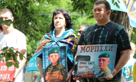 Думав, що переводять до іншої колонії: з полону повернувся морпіх з Херсонщини