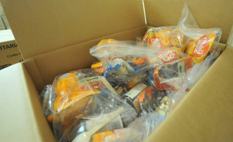 Майже 16 тисяч переселенців з Лисичанська і Сєвєродонецька отримали гумдопомогу. Люди скаржаться