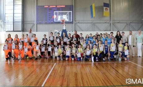 В Палаці спорту Ізмаїла відбулися змагання з баскетболу та футзалу