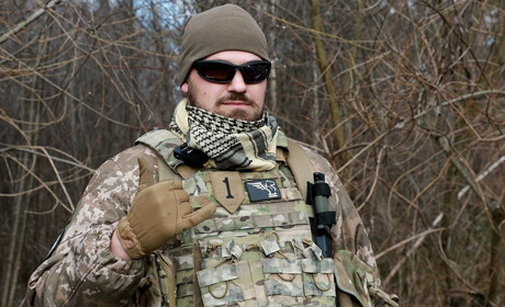 Штаб-сержант ЗСУ Рарог: “Якщо готові рубати москаля, ласкаво просимо в наш колектив!”