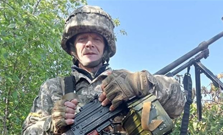 Він мужньо став на захист України: Пам'яті захисника та Героя Ігоря Брекотніна