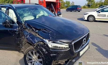 Один чоловік загинув, ще 27 людей травмовані: водію кросовера повідомили про підозру в учиненні ДТП