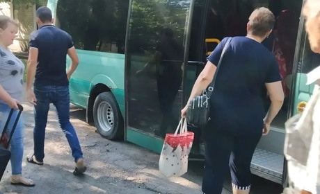 Безоплатна евакуація з Торецька. 10 серпня черговий шанс виїхати та зберегти життя