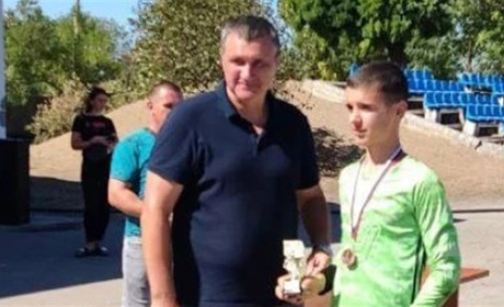Тренер ДЮСШ «Херсон» перейшов на бік окупантів, та бере участь у змаганнях