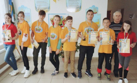 «Срібна ракетка» принесла успіх тенісистам району 