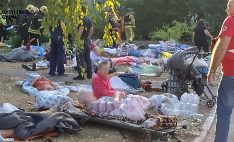 Російська бомба влучила у пансіонат для людей похилого віку: є поранені (фото)