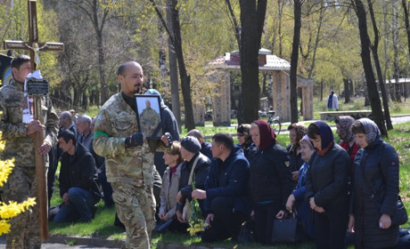 У Володимирці чергова втрата - загинув в боях на Ізюмщині земляк. Хоронили всім селищем
