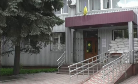 "Штат скоротився уп`ятеро". Як працює управління соцзахисту у Добропіллі?