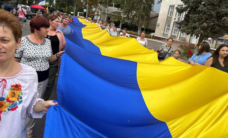 Благодійним заходом і патріотичним фестивалем: у Біляївці відзначили День Незалежності України