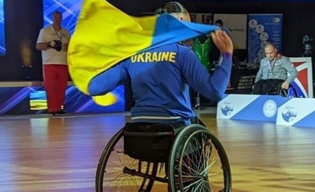 Українські танцюристи на візках - перші у Європі. Три золоті медалі виборов нетішинець Іван Сівак