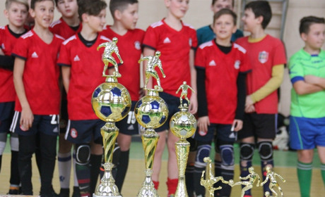  У Калинівці завершився футбольний чемпіонат серед юнаків: найкращі гравці – капітани