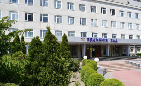 Стратегія розвитку громади, безпека і нагороди для героїв: порядок денний сесії міськради у Звягелі