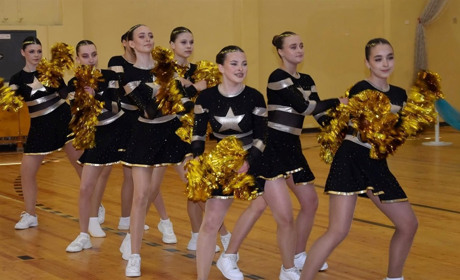 Подвійна перемога звягельських дівчат на змаганнях з черлідингу серед шкіл району