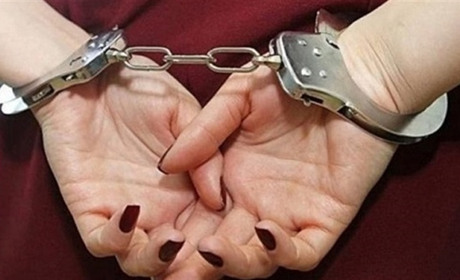 Попри підозру, продовжувала грабувати магазини та ще й побила відвідувачку