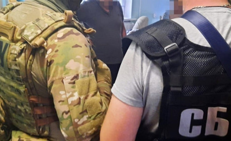 СБУ оголосило підозру двом шосткинцям через виправдання війни та вихваляння військових РФ